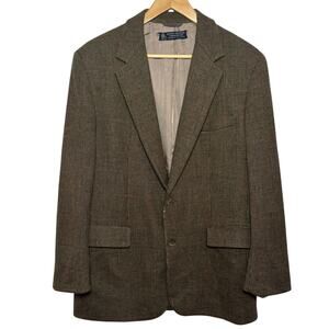 Brooks Brothers 100% Pure Wool Made in the USA Elbow Patch 2 Button Blazer